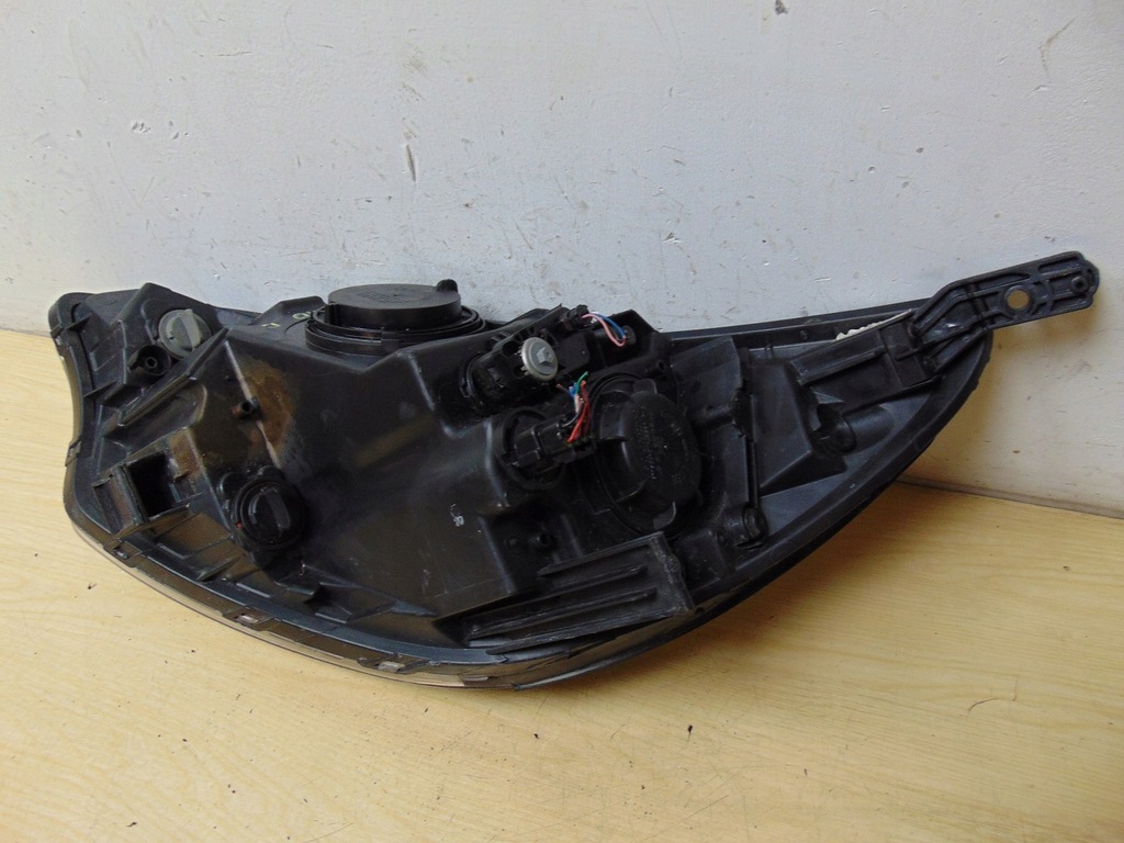 фото №11, Лампа правая перед kia rio iii 92102-1wxxx europa