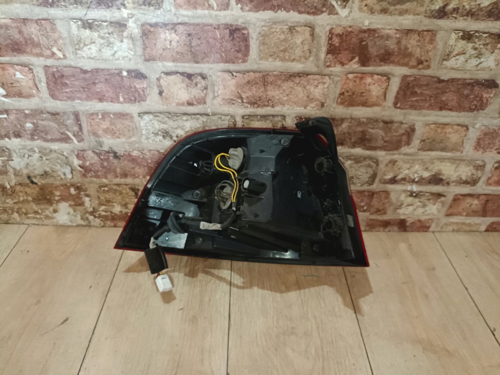 фото №4, Лампа задняя правая kia rio iii 2013 rok 3d