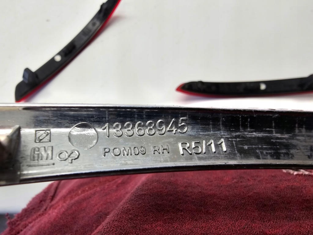 фото №15, Отражатель лампа левая правая хром w бампер задняя opel astra iv lift kombi 12-