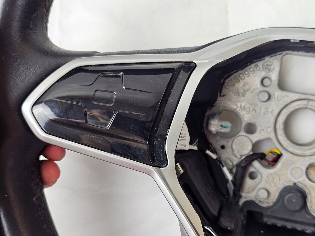 фото №7, Повітропровід шкіра мультифункція vw id3 id.3 id4 id.4 id5 id.5 10a419089