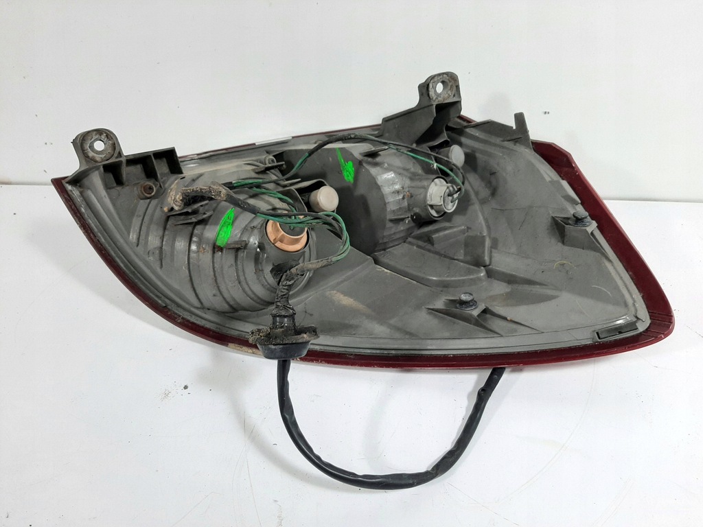фото №11, Subaru legacy iv outback iii lift 09r лампа левый задняя 220-20952 + защита