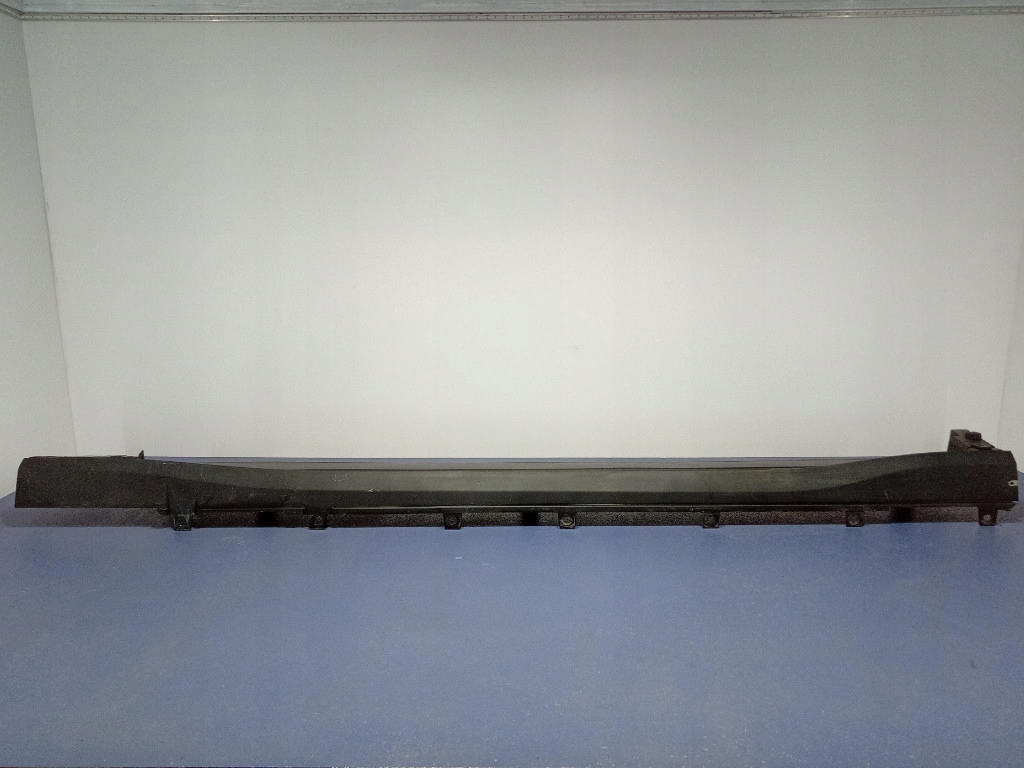 фото №1, Ford mustang mach-e накладка молдинг поріг ліва lj8br10155aaw