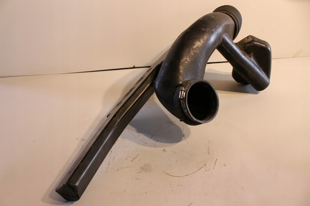 фото №9, Труба воздуха резонатор cadillac escalade 6.0