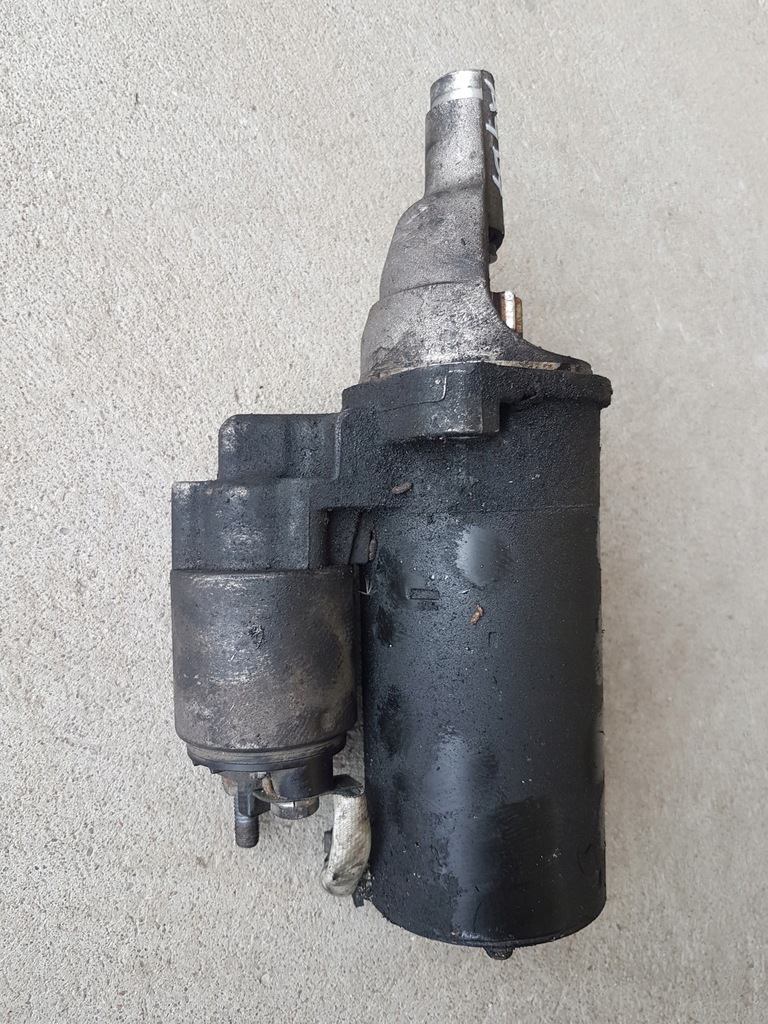 фото №1, Audi a4 b7 04- стартер 2.5d