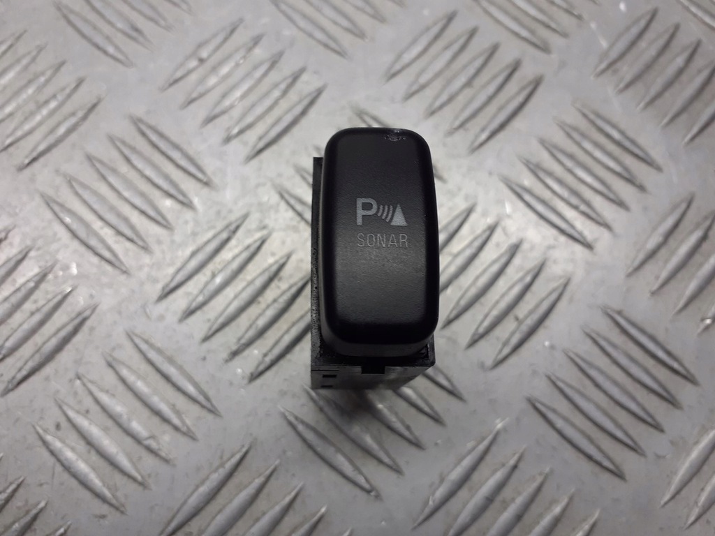 фото №1, Кнопка pdc mitsubishi grandis