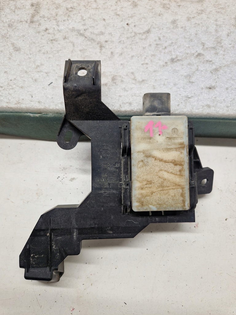 фото №1, Hyundai ioniq 5 датчик мертвого pola 99150-gi100