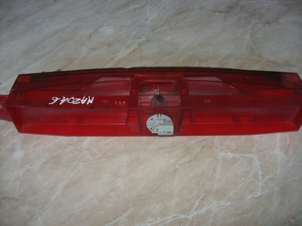 фото №3, Третій світло стоп mazda 6 hb 02-08