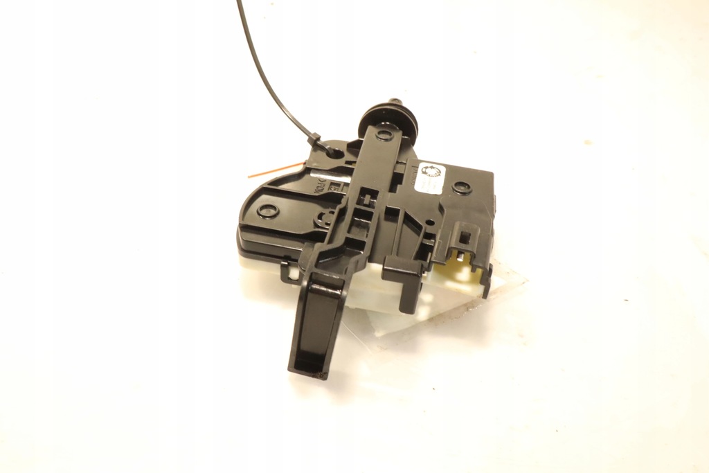 фото №1, Моторчик кришка заливної пального lexus lbx 1.5 hybrid