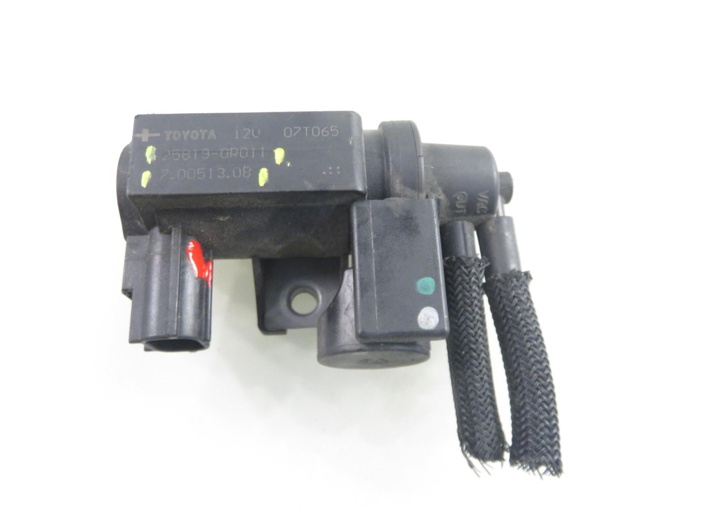 фото №1, Клапан вакуумa toyota avensis ii t25 258190r011 70051308