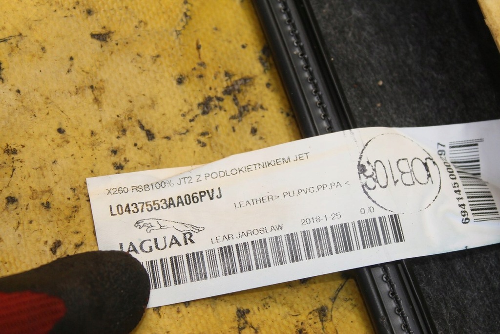 фото №9, Шкіра матеріал сидіння задня jaguar xf ii