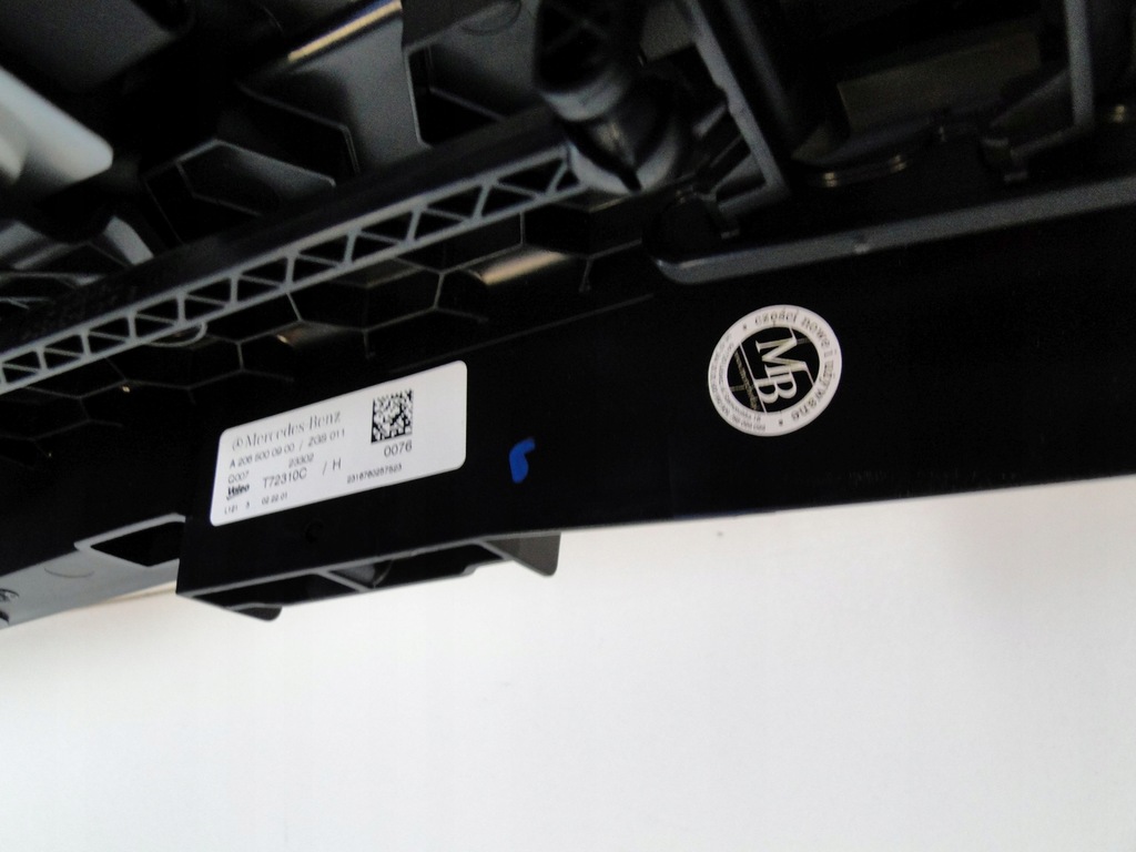 фото №5, Mercedes c klasa 206 w206 шторка воздуховод жалюзи воздуха