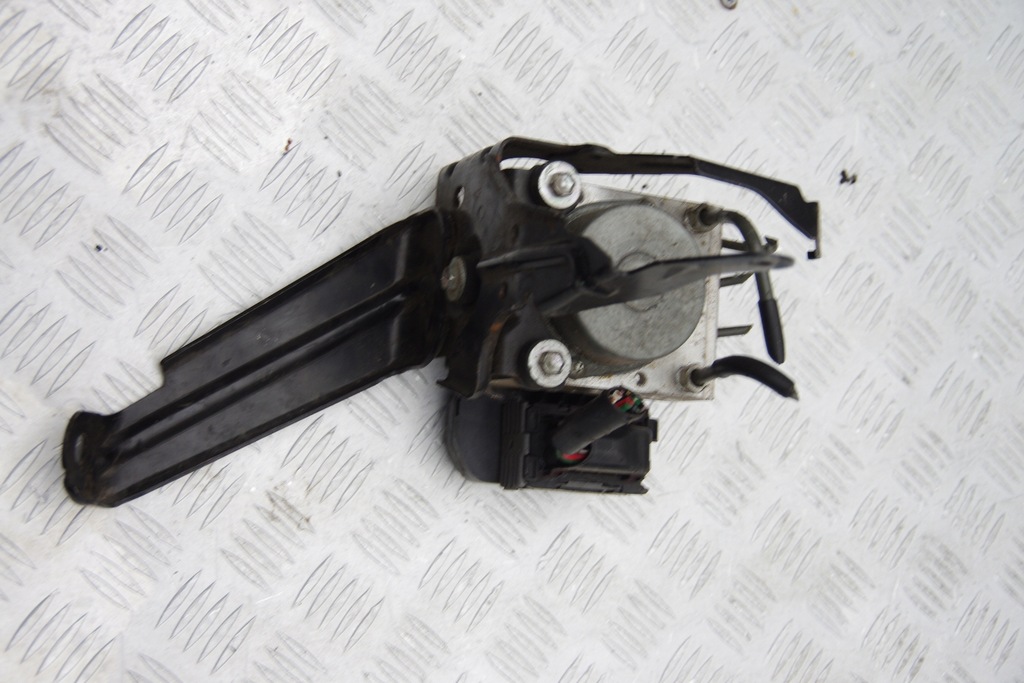 фото №7, Насос блок управления abs esp toyota iq 44540-74021 89541-74021 116040-30031