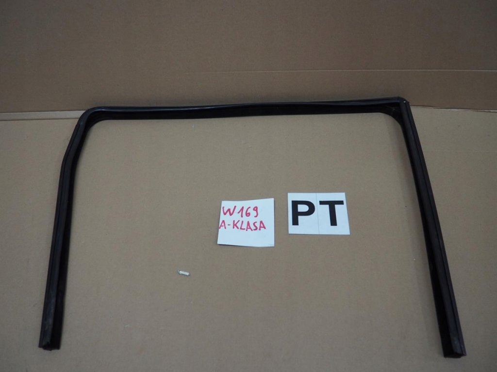 фото №1, Прокладка стекло дверь правый задняя mercedes a w169
