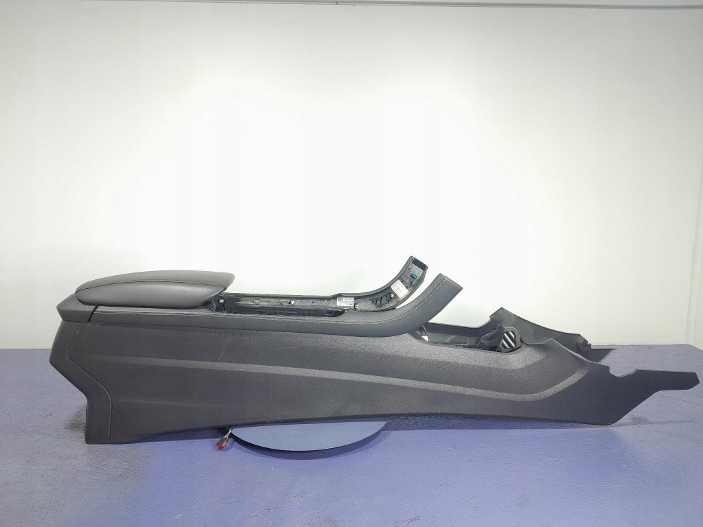 фото №1, Ford mondeo mk5 туннель средний подлокотник