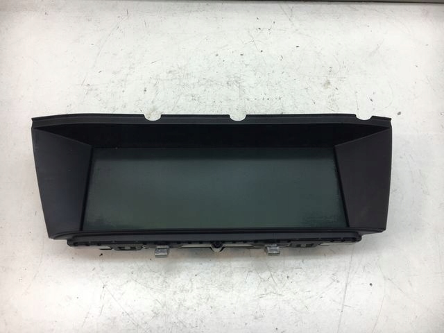 Купить Bmw f02 дисплей 2089659