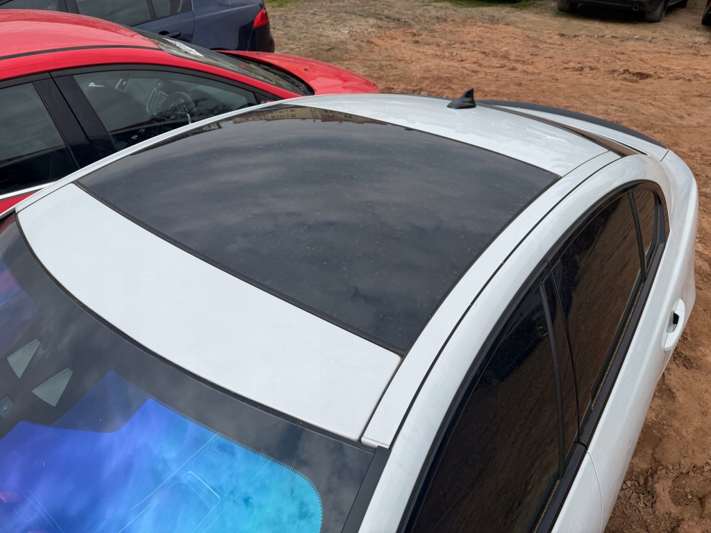 Купити Jaguar xe 2 x760 дах панорама r-sport 2017r седан