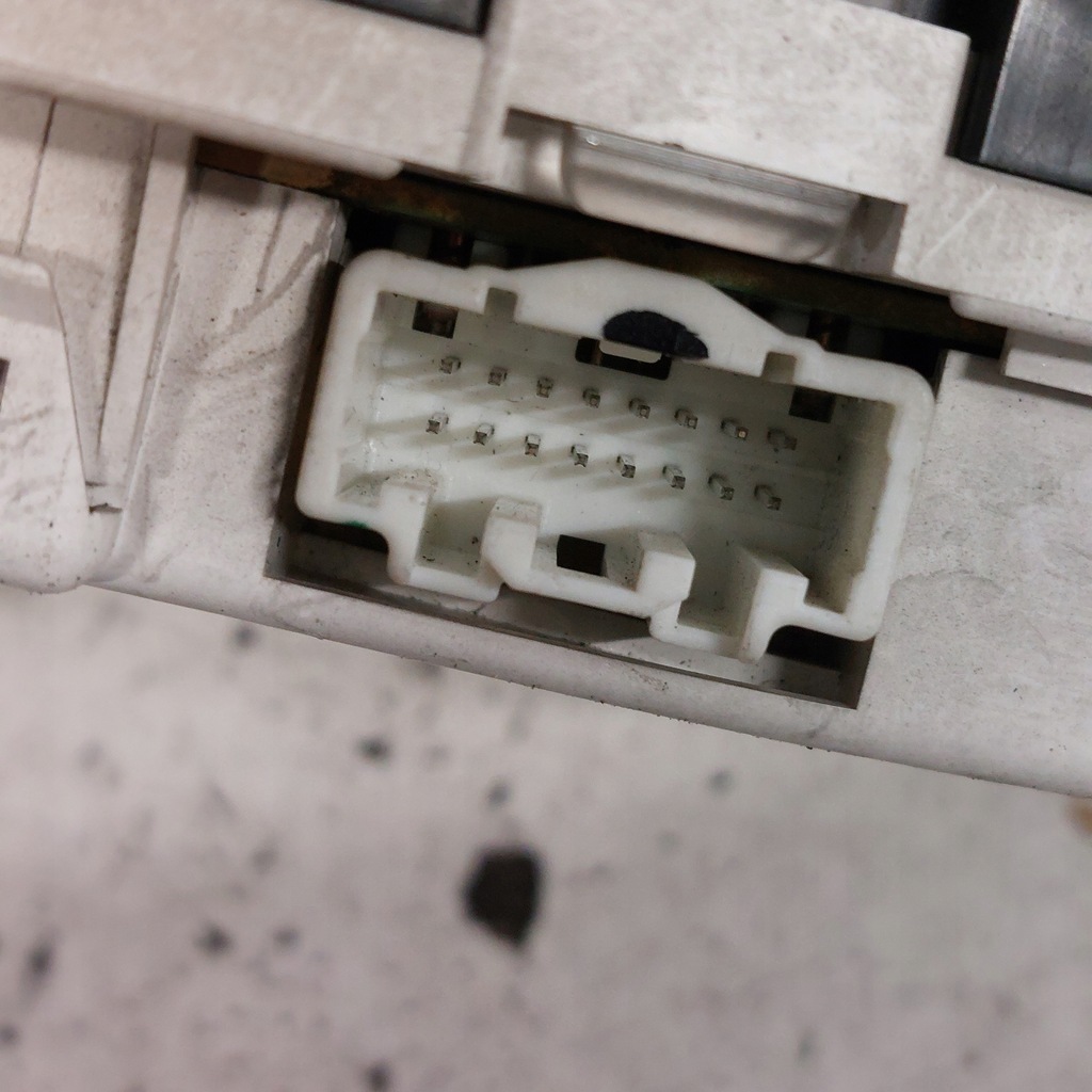 фото №14, Mazda 2 ii dy 2003 лічильник прилади 3m7110849nc dd6255430