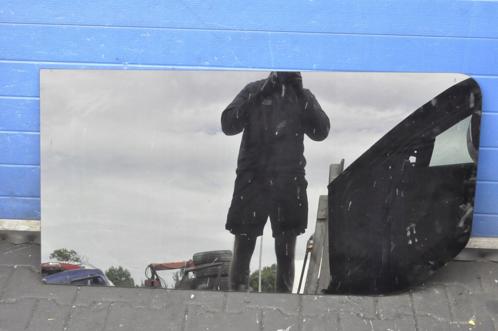 фото №1, Opel vivaro b стекло правая задняя