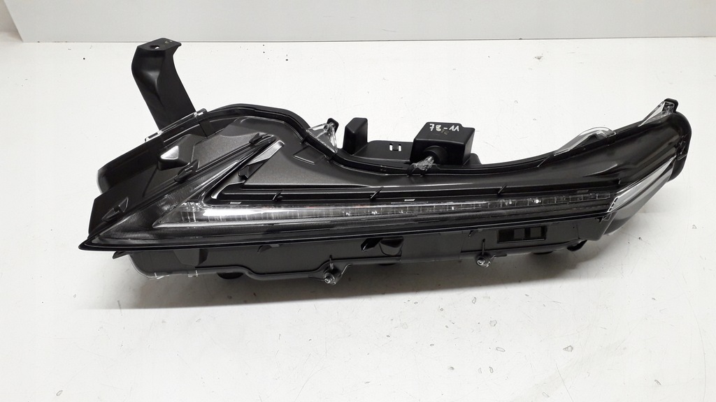 фото №1, Lexus nx 14- лампа левая drl led 78-11 - новый