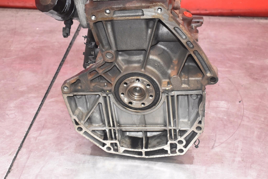 Двигатель дизель насос k9ka636 167008557r nissan juke 1 i f15 1.5 dci film в Украине