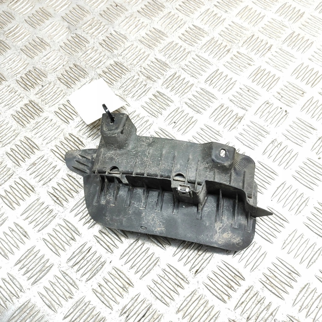 фото №5, Volkswagen id.4 2023 правая сторона брызговики задние