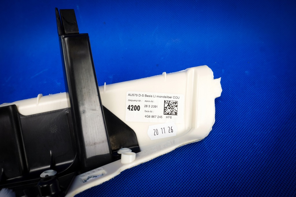 фото №7, Захист оббивка стійка audi оригінальний номер 4g8867245