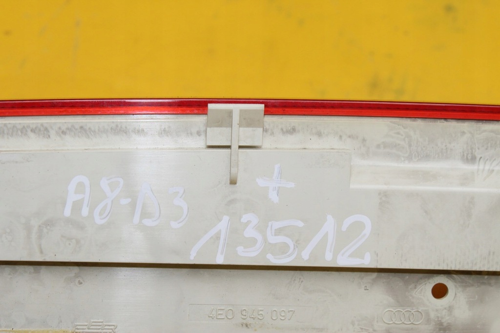 фото №8, Третий свет стоп стоп-сигнал a8 d3 4e0945097