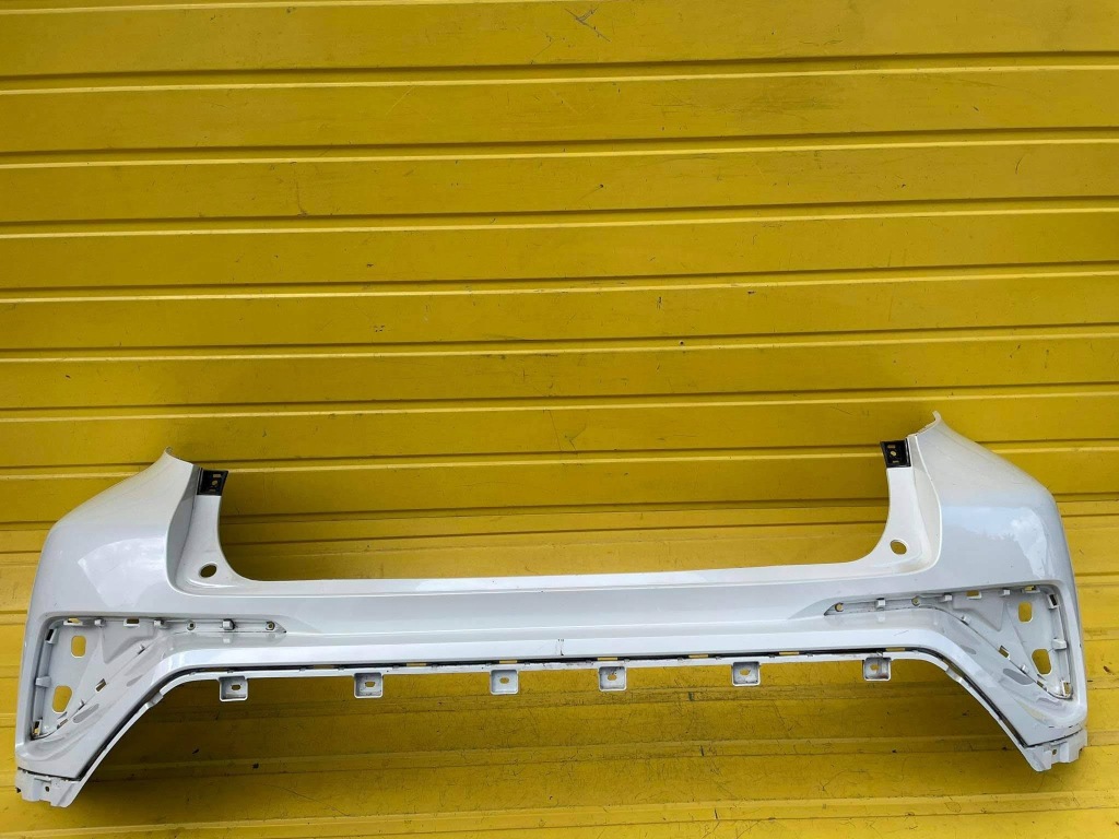 фото №1, Toyota chr c-hr бампер задняя 16- 52159-f4010 giełda