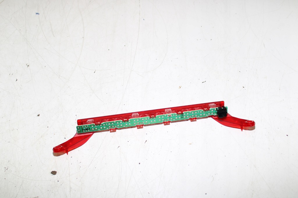 фото №4, Bmw e87 e81 третий свет стоп 6931397