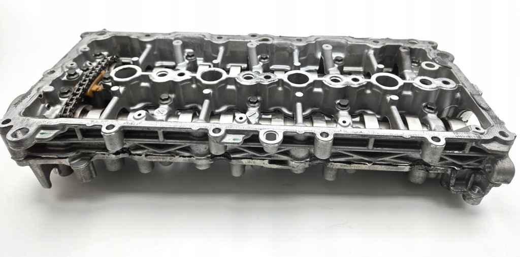 Кришка розподільного валу касета toyota 1.5 blue hdi peugeot opel 9812647280 Недорого