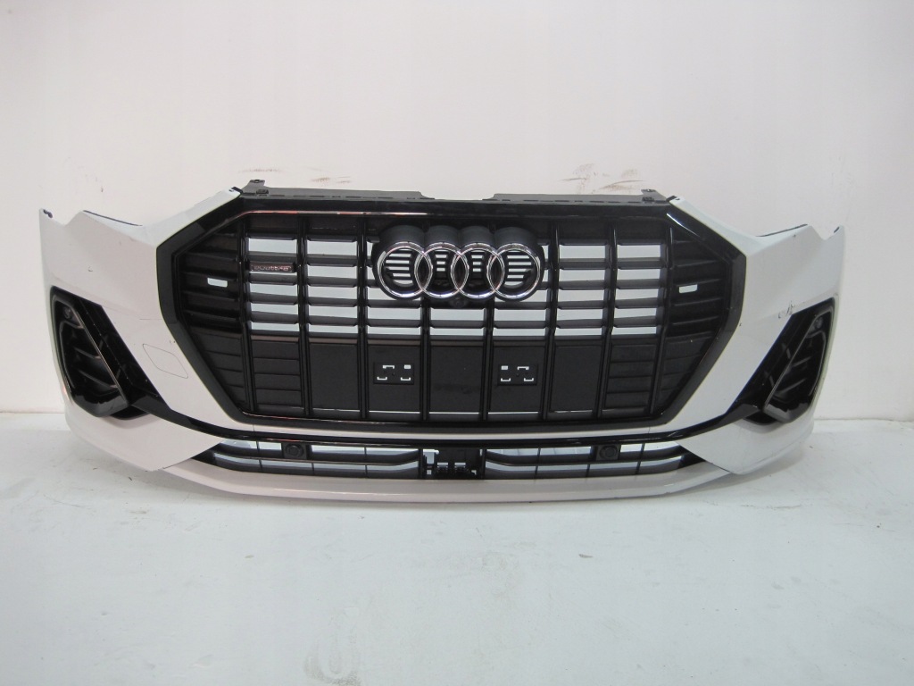 фото №1, Бампер audi q3 83a s-line 4 pdc камера перед передний