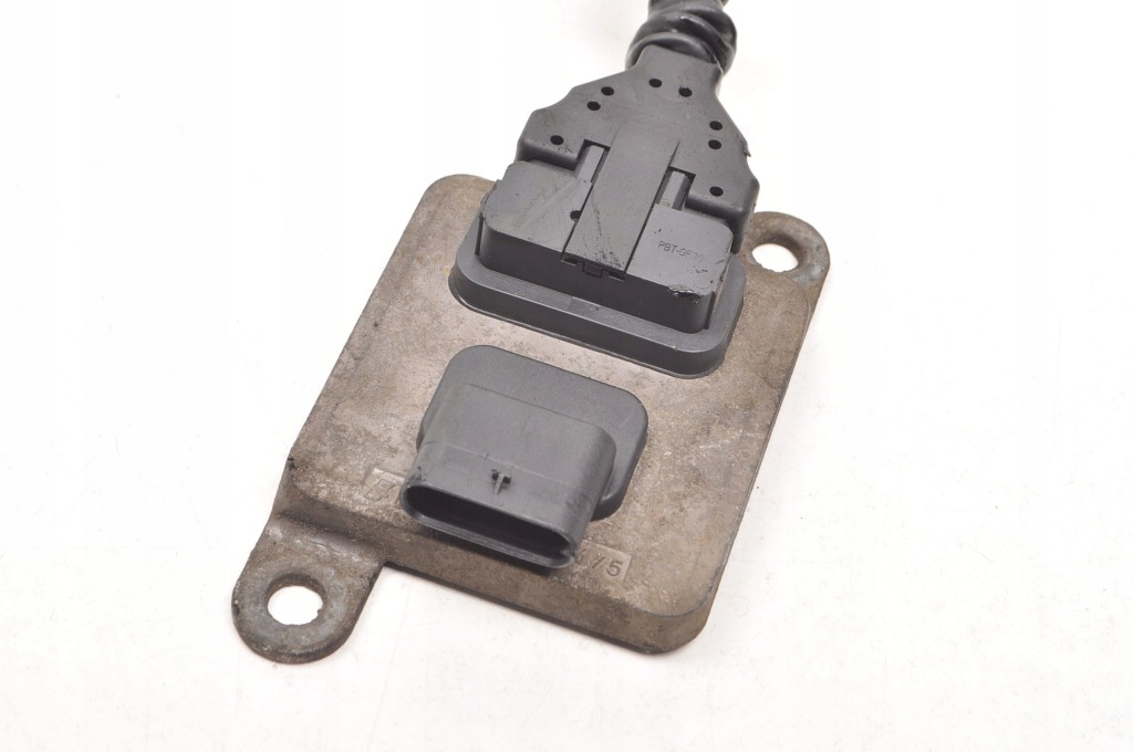 Mercedes w207 2.2 cdi рестайлінг  датчик лямбда-зонд a0009053503 в Україні