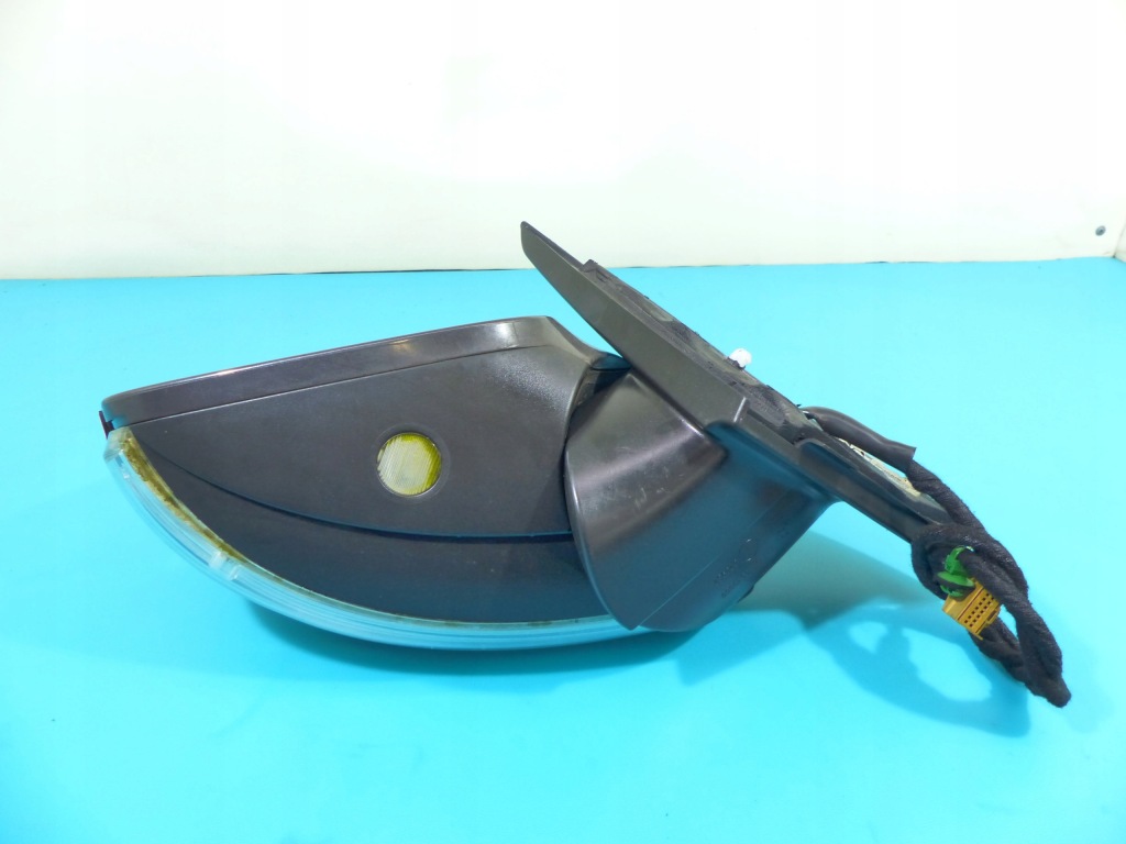 Купить Зеркало левая 8 pin touareg 1 7l рестайлинг  06-10 европа