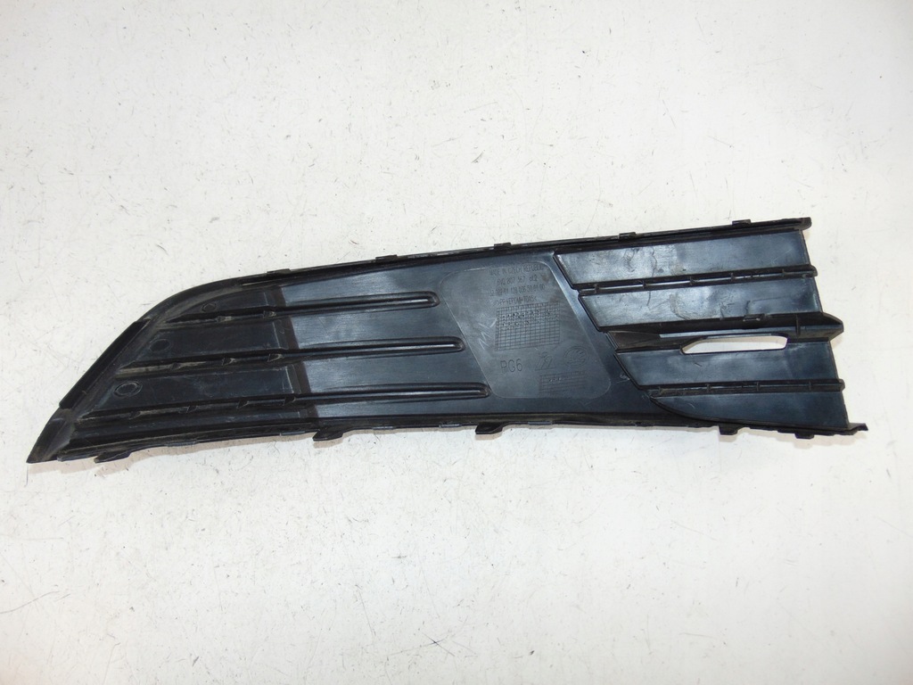 фото №7, Решётка заглушка левая skoda fabia iii 6v0807367