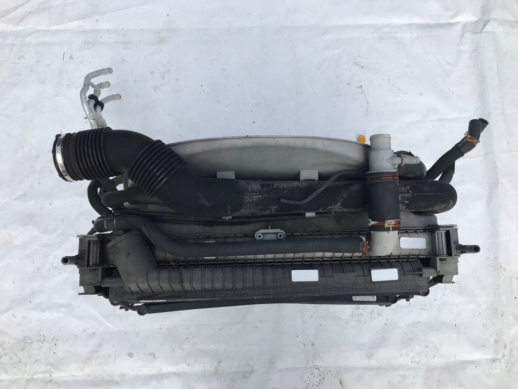 фото №7, Land rover sport 3.0 diesell320 радиатор комплект радиатор масла корпус