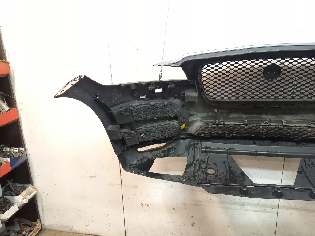 Jaguar f-pace f pace x761 hk83 basic бампер передний перед решётка радиатора 4x pdc Оригинал