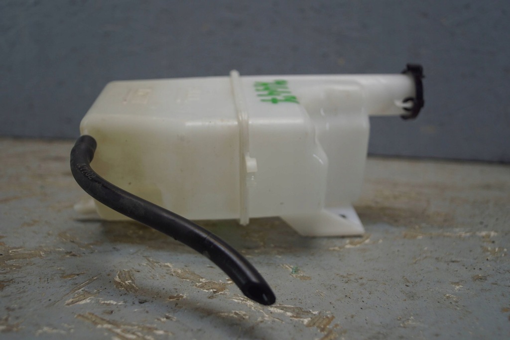 фото №8, Mazda 2 бачок розширювальний zj3815350 z447