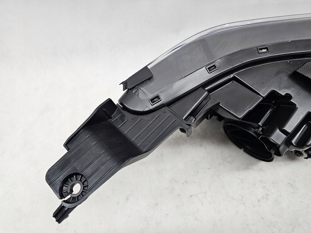 фото №7, Ssang yong tivoli 2019 лампа перед ліва лінза led zgm92-101070