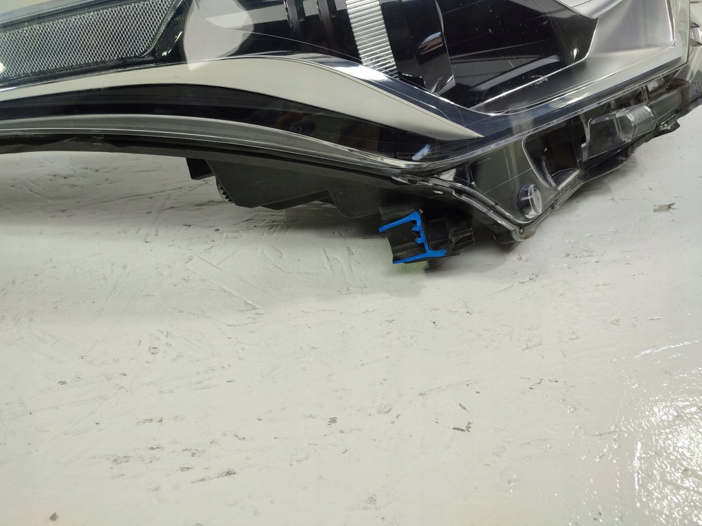 фото №8, Toyota chr ch-r лампа передняя правая с led