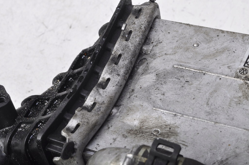 фото №6, Audi a3 8v 1.5 b радиатор интеркулер 04e145785