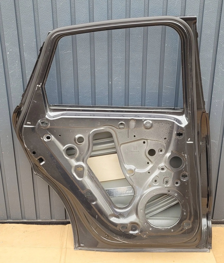 фото №8, Двері ліва задня задні porsche macan 95b833311 fv