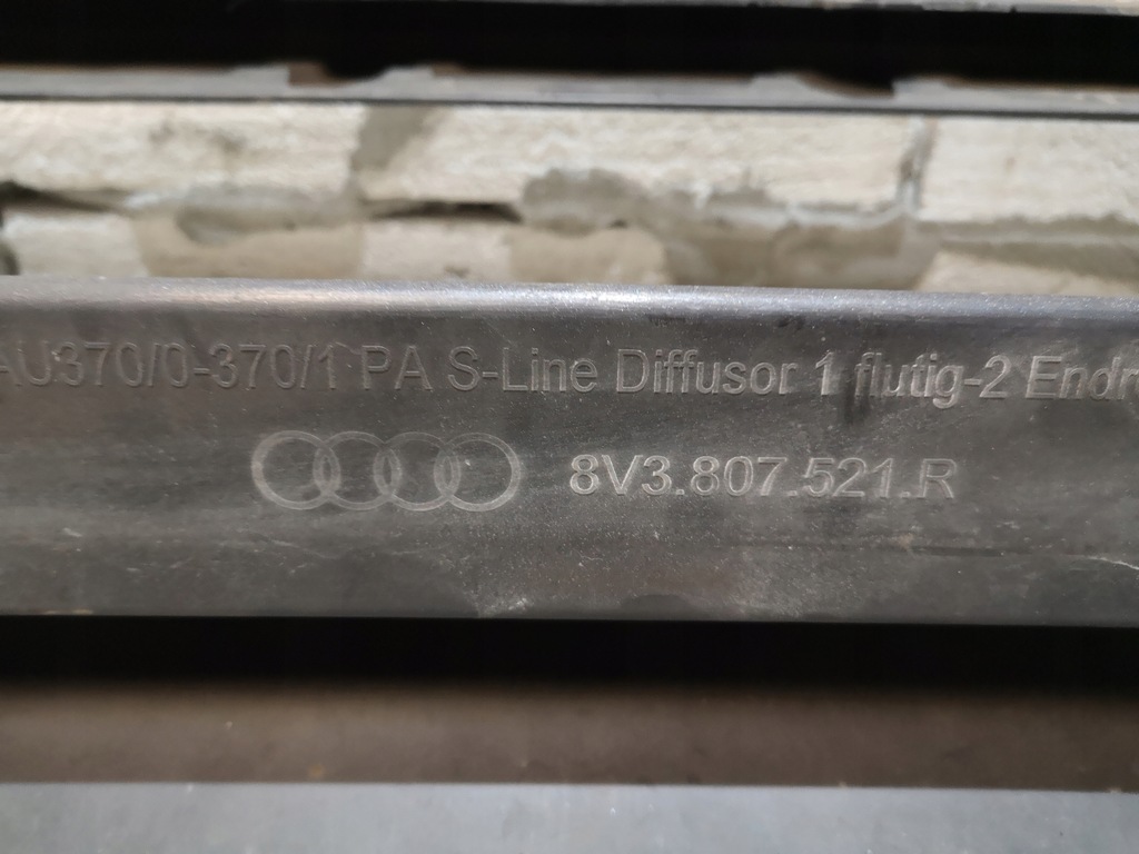 фото №8, Накладка бампера задня audi a3 s-line 8v