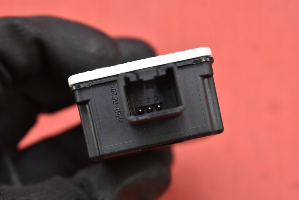 фото №9, Блок керування модуль ключа dh55-675dz mazda 2 de 1.5 16v 103 km 07-10