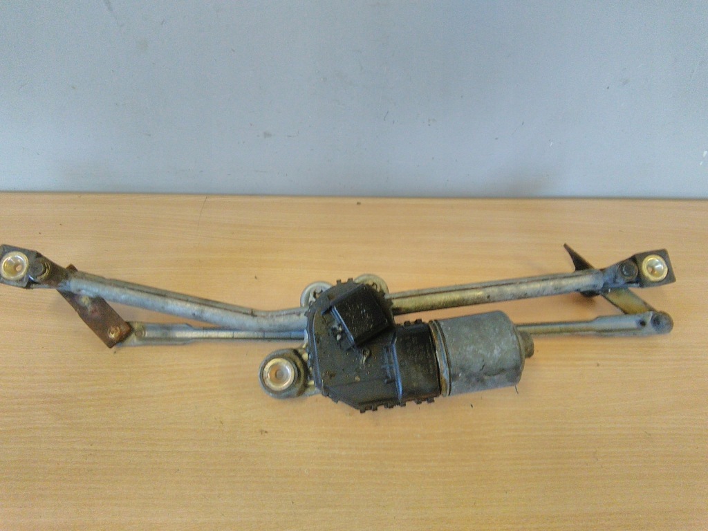 Купити Ford mondeo mk3 механізм двірник перед