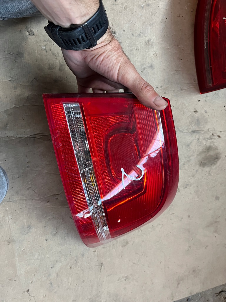 фото №1, Лампа задня ліва vw passat b7 08-13 rok 3af945095e