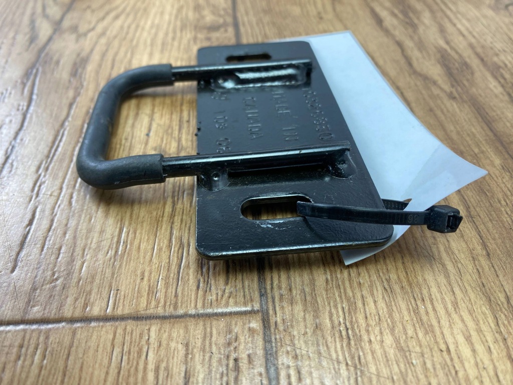 фото №5, Замок крыша кронштейн кронштейн chevrolet corvette c6 2005+