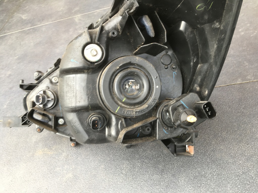 фото №4, Mitsubishi space star ii фара 13- лампа правый перед 8301c194