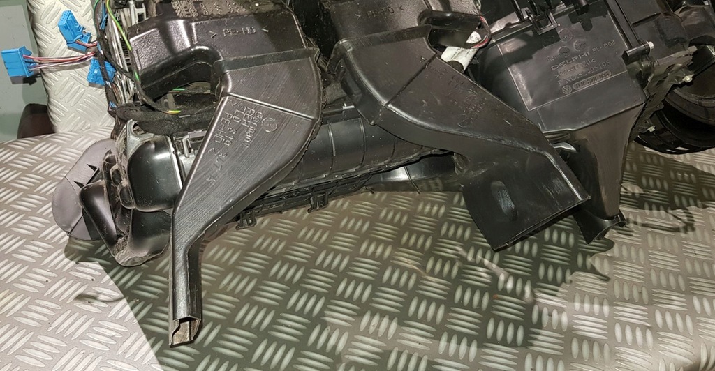 фото №6, Vw touareg 7l отопитель корпус испаритель жгут 7l0820005cn europa 04r