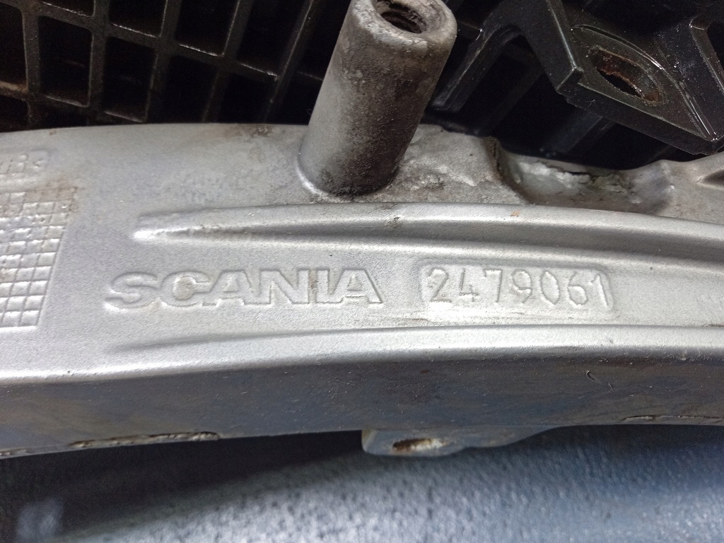 фото №15, Scania r фара правый лампа перед 2655841