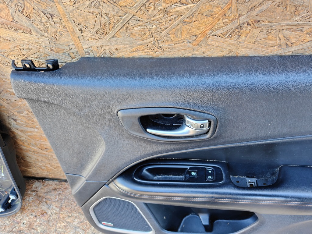 фото №5, Обшивка оббивка jeep compass ii limited шкіра лівий правий перед задня